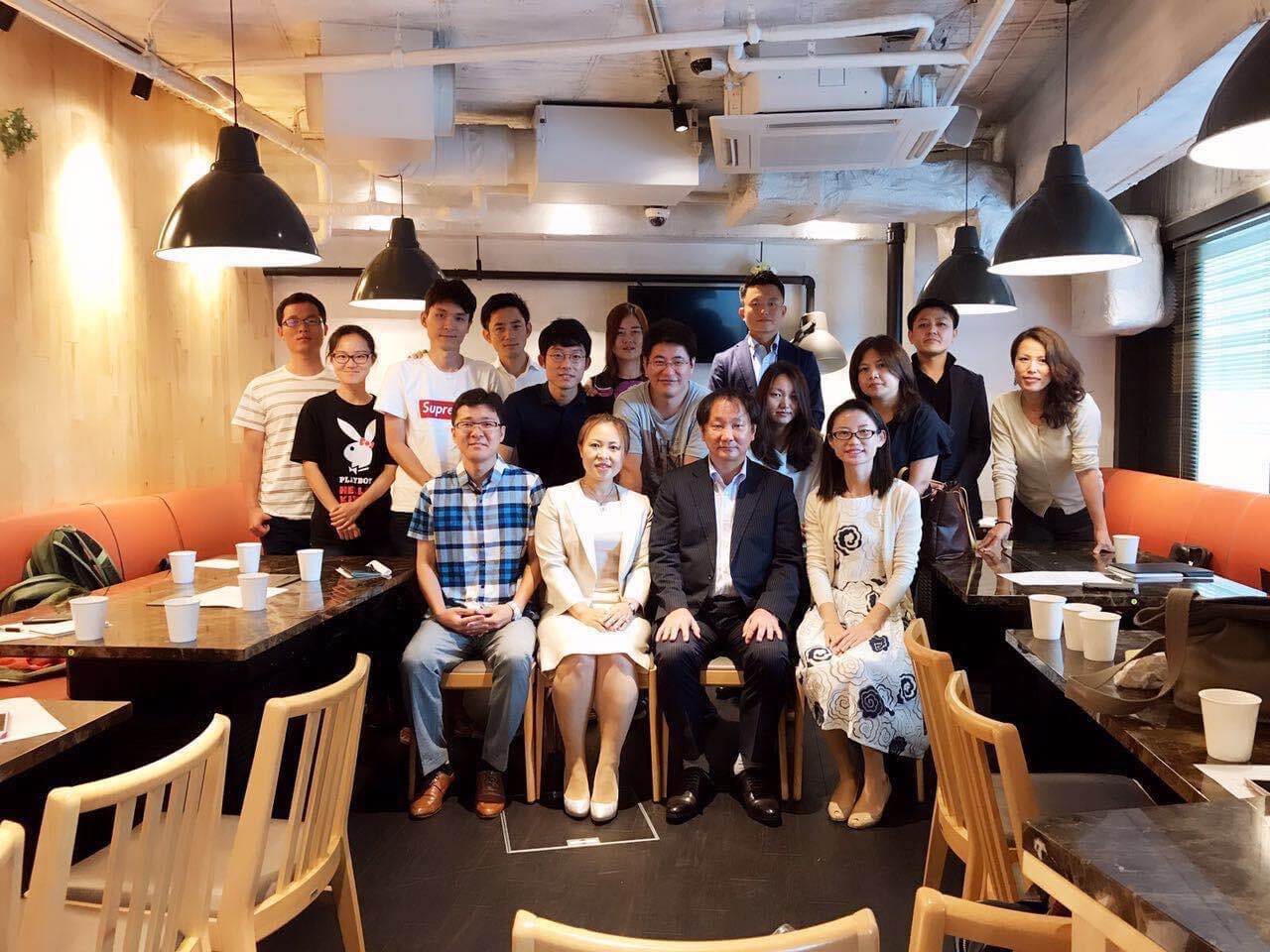 조선족 젊은 창업자들을 위한 일본인 사장의 セミナー 흠미성에서
